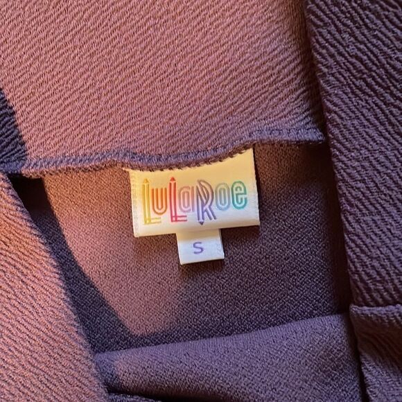 Lularoe purple hombre skirt size S, crepe texture, 24” long, waist 14” across - Picture 5 of 10